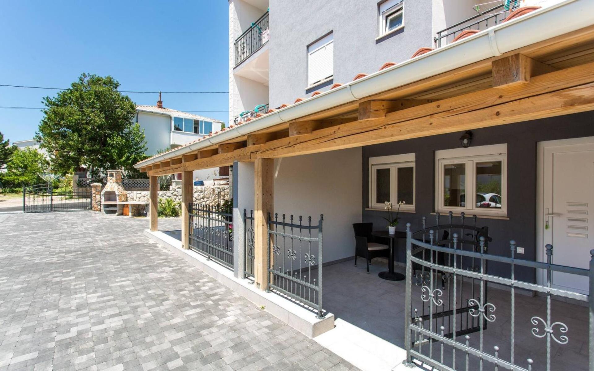 Apartments Bernardeta 1 Baška Екстериор снимка