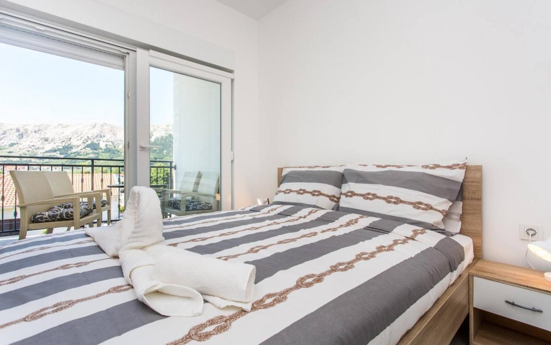Apartments Bernardeta 1 Baška Екстериор снимка