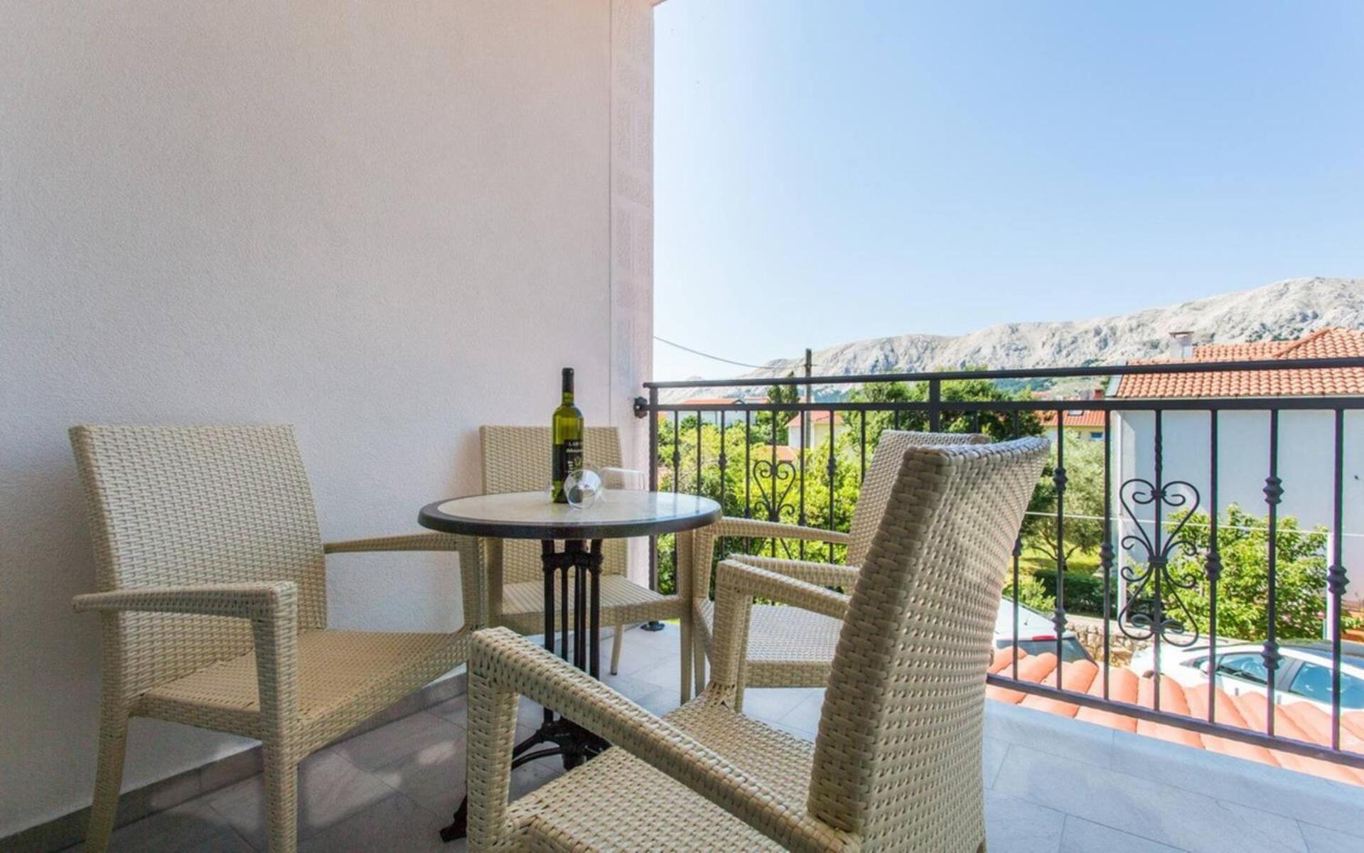 Apartments Bernardeta 1 Baška Екстериор снимка